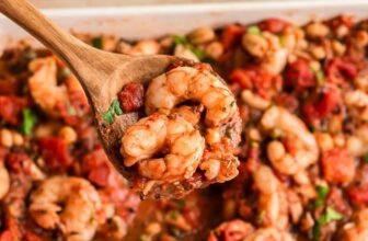 Mediterranean Shrimp Recipe (One Pot, Baked)